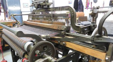 Hattersley 2, weaving !!